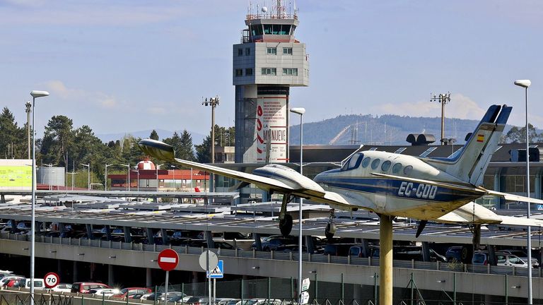 Caballero sobre la especialización de aeropuertos:«¿Qué es eso de que los vuelos turísticos se tienen que ir a otro sitio si donde hay más turistas es en Vigo?»