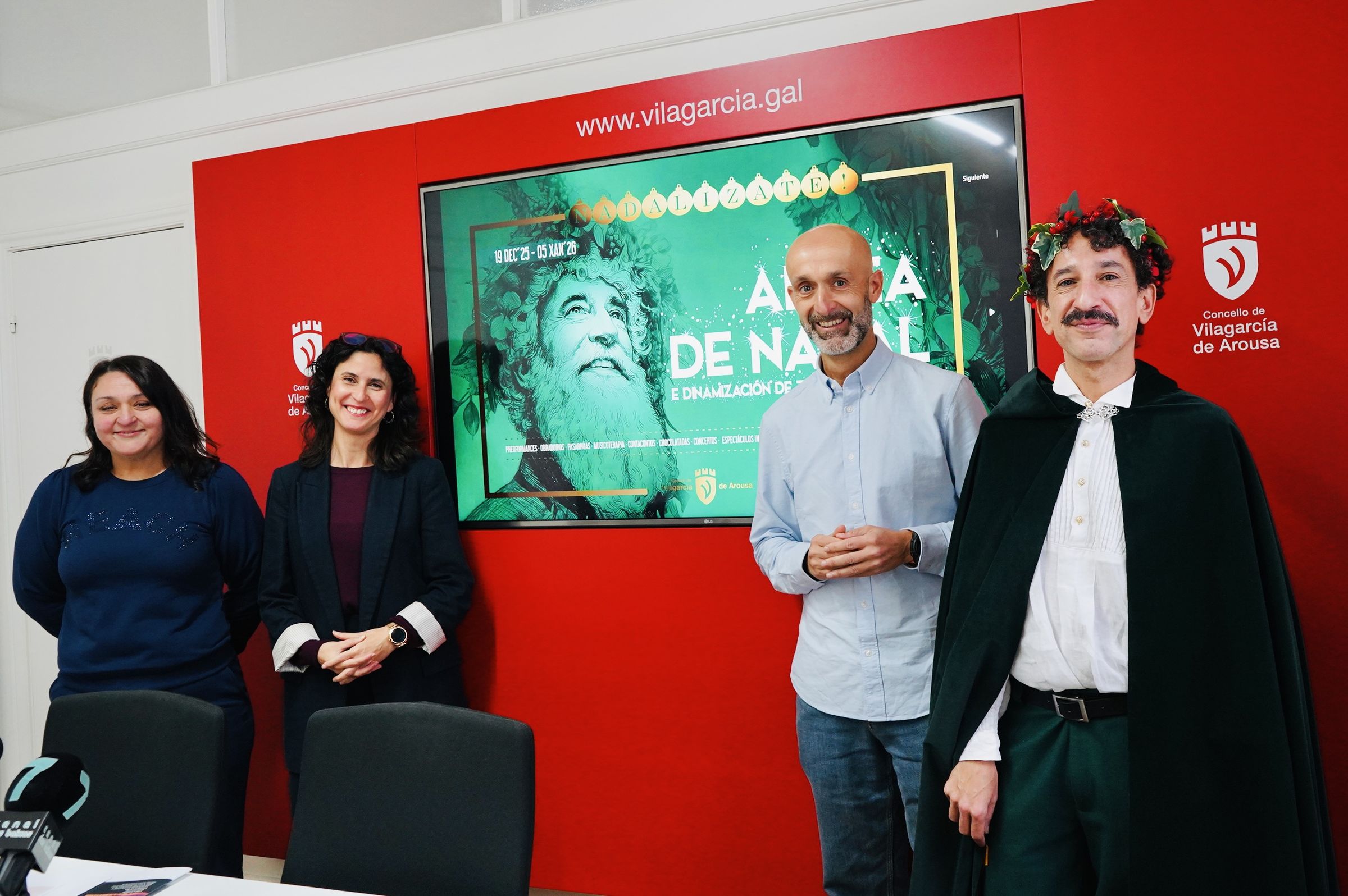 En O Carballio encendieron la iluminacin navidea el lunes.