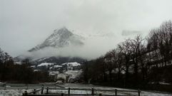 La nieve se deja ver en Teverga