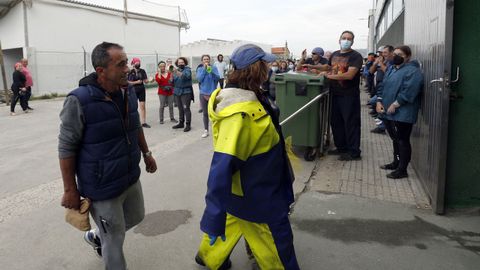 CONFLICTO ENTRE MARISCADORES DE A PIE CON LOS DE A FLOTE DE LA COFRADIA DE PESCADORES DE RIANXO POR LAS CONCESIONES