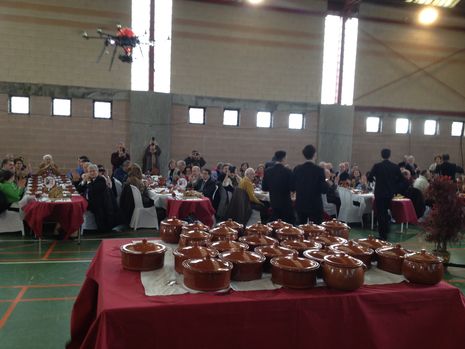 ...Un drone recogi� im�genes de la Festa do Porco Celta de la comarca de Sarria