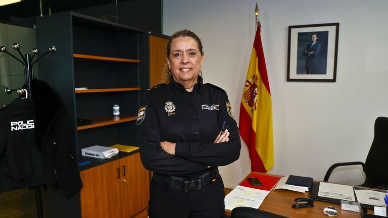 Míriam Rifai, primera comisaria de Vigo: «Llevo ya 31 años de profesión y nunca he tenido un techo de cristal»