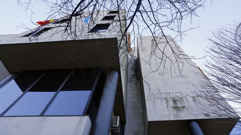 Absuelven a un conductor de transporte escolar de un delito de abuso a menores por falta de pruebas