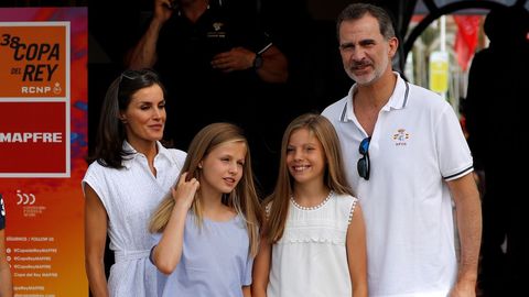 Los Reyes y sus hijas ya están en Mallorca