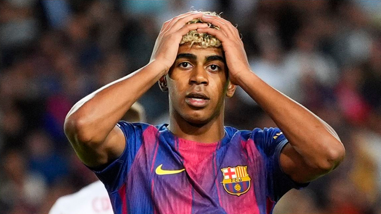 A qué juega Lamine Yamal