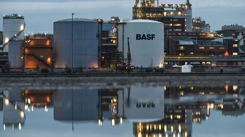 Un tanque con la marca BASF en una fbrica de la multinacional qumica en Ludwigshafen, en Alemania. 
