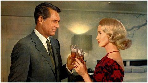 Eva Marie Saint con Cary Grant, en Con la muerte en los talones.