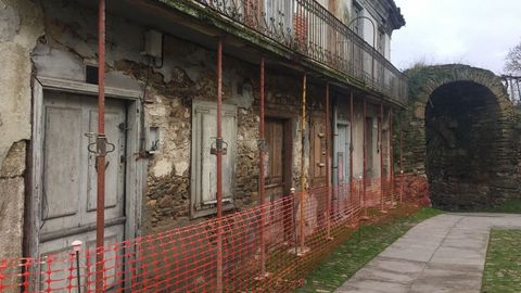 Casa en ruinas en Monforte de Lemos