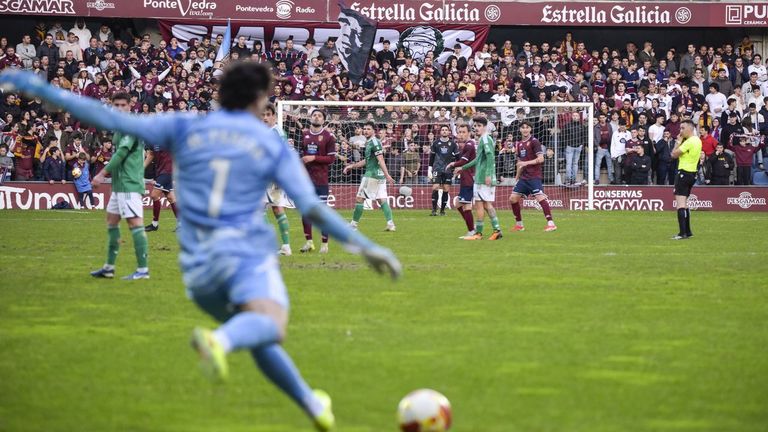 El efecto de ganar el sorteo de campo se cuantifica en más puntos pero no en mas goles para el Pontevedra