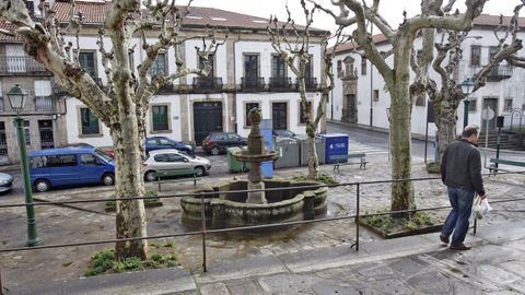La fuente de San Roque, que antes habitaba Mazarelos.