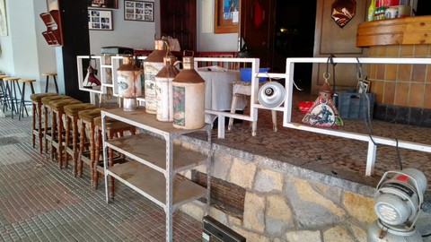 Objetos a la venta en 2018 en la discote El Jard�n