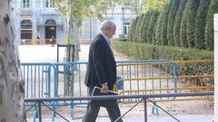 Gregorio Gorriarn, ex director general adjunto de Caixanova, a su llegada a la Audiencia Nacional