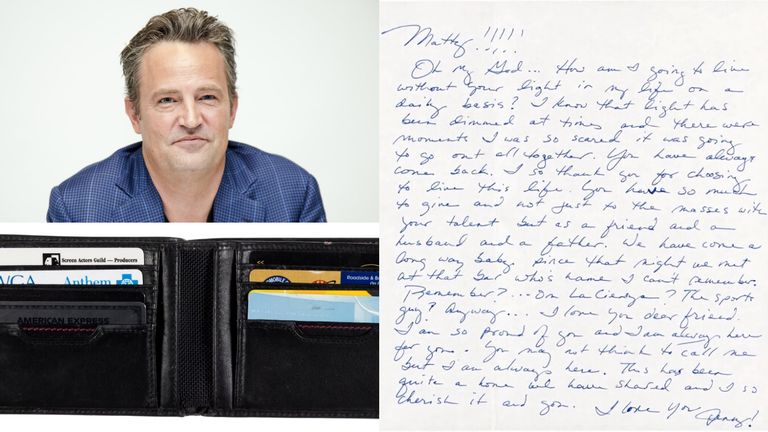 Subastan una cartera de Matthew Perry y una carta que le escribió Jennifer Aniston
