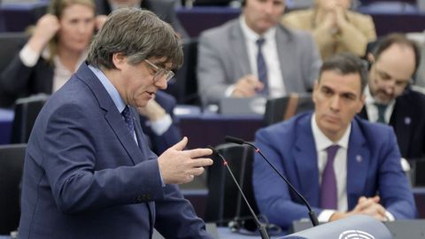 Snchez y Puigdemont coincidieron en el pleno del Parlamento Europeo en Bruselas el 13 de diciembre