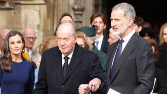 Felipe VI y Letizia con Juan Carlos I