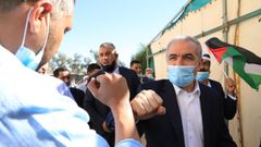 El primer ministro palestino, Mohamad Shtayyeh, a su llegada a la reunin de la OLP en el pueblo de Fasayil, en el valle del Jordn