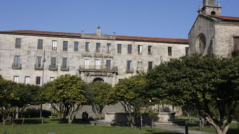 Antiguo edificio de Hacienda en la plaza de Ourense, en Pontevedra