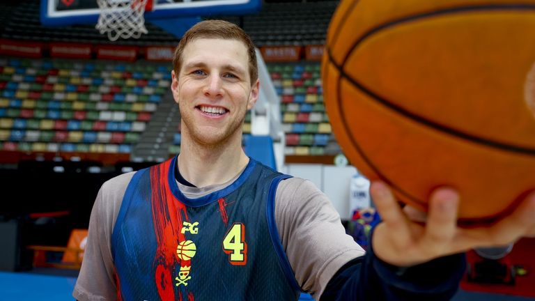Paul Jorgensen, escolta del Leyma Básquet Coruña: «Ganará quien lo desee más, quien tenga más hambre y más sangre»
