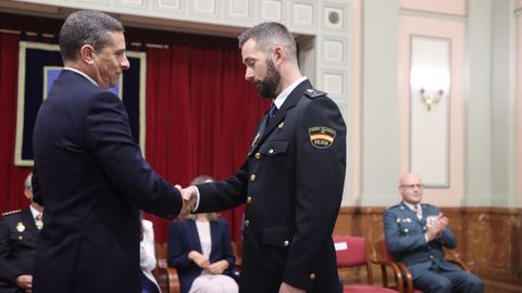 Javier Fernández Sánchez, agente de la Policía Nacional.
