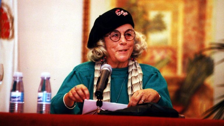 Imagen de archivo de la escritora Carmen Martín Gaite en 1999.