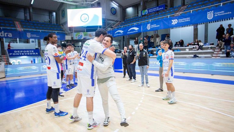 El Cisne da la sorpresa y tumba al segundo clasificado Puerto Sagunto (21-19)
