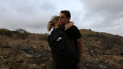 homas Wolf Verdonckt, con su pareja, ayer, en B�dar. (Reuters)