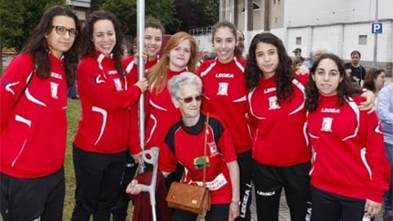 Fallece Rosita, aficionada ilustre del Telecable Hockey Club