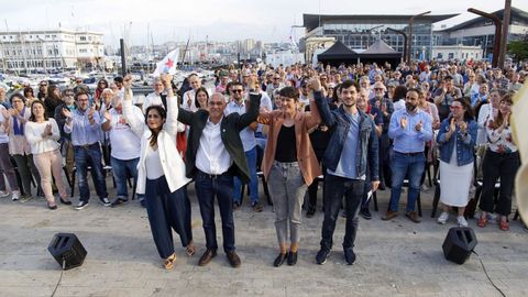 Francisco Jorquera cerró la campaña del BNG arropado por la portavoz nacional, Ana Pontón