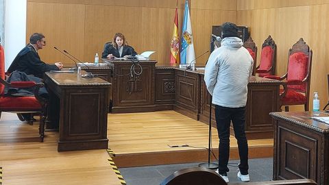 El acusado, este martes en un juzgado de Ourense