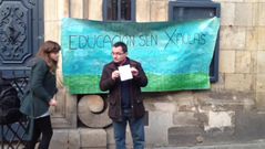 Docentes de la USC imparten clase en la calle en el proyecto Aulas na R�a