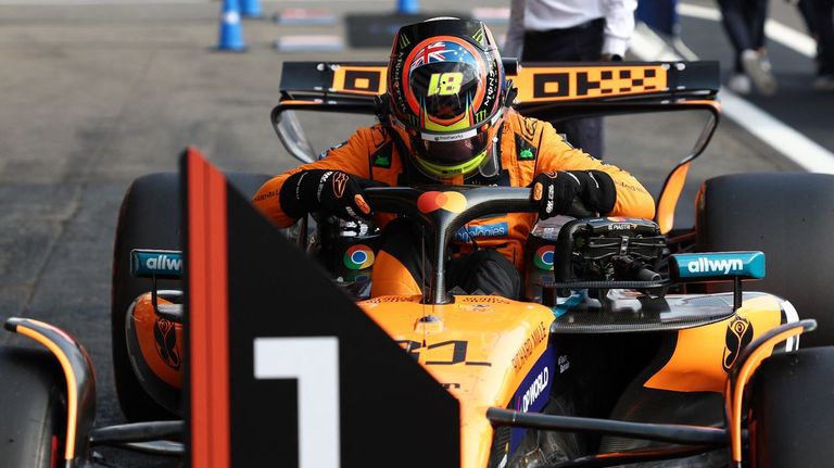 Oscar Piastri domina y saldrá primero en la carrera al esprint de Spa