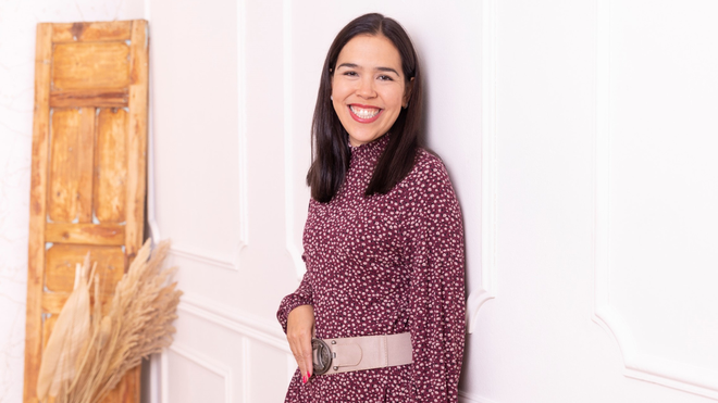 Lee Lima, asesora de familias.