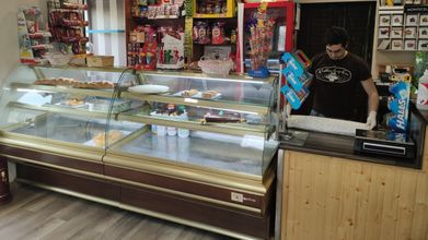 En esta confitería hicieron muy pocos pasteles, ante la previsión de que habría muy poca venta