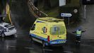 Imagen de archivo de una ambulancia accediendo al Chuac