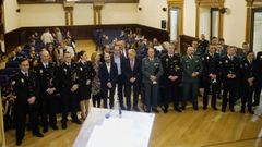 Polica Autonmica, Nacional, Guardia Civil y policas locales que tienen unidades especializadas en violencia machista recibieron en Ourense el Premio Clara Campoamor.