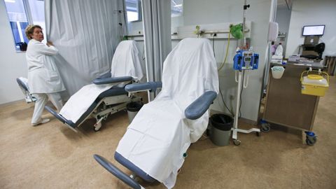 Sala para el tratamiento de quimioterapia en el HULA