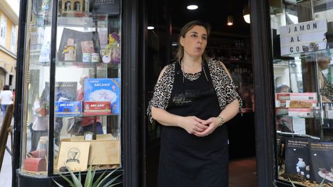 María José, de la tienda Raúl Freire, en Conde Pallares