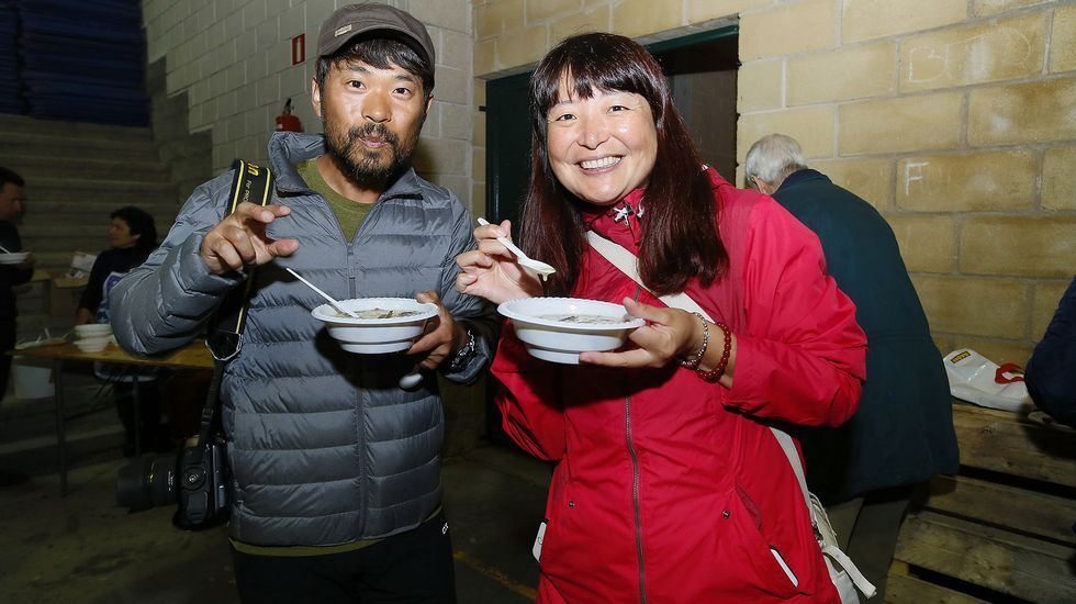 Las im�genes de una noche solidaria en Sarria.Os itinerarios gastron�micos comezaron en Triacastela a pasada fin de semana