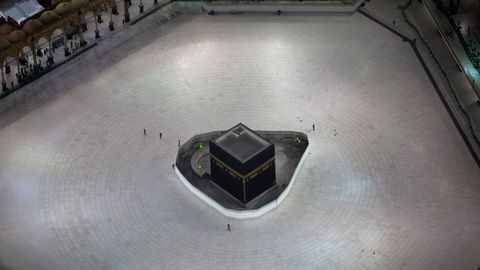 Vista area de la Kaaba.