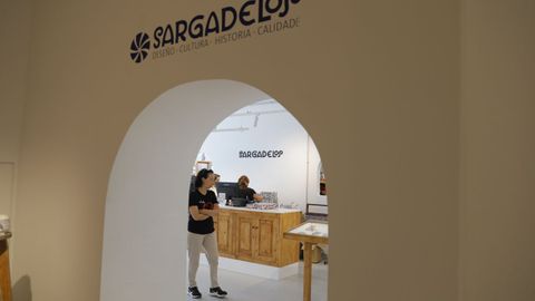 Nuevo diseño de la tienda de Sargadelos situada en O Castro, en Sada.