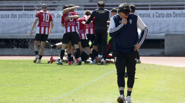 Secho Martínez, entrenador del Compos: «El primer gol condicionó el partido»
