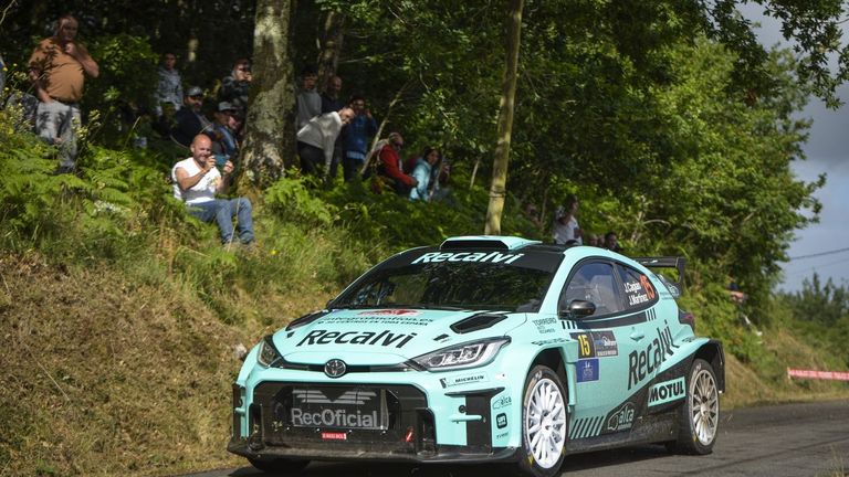 Daniel Berdomás se lleva el Rali de Pontevedra