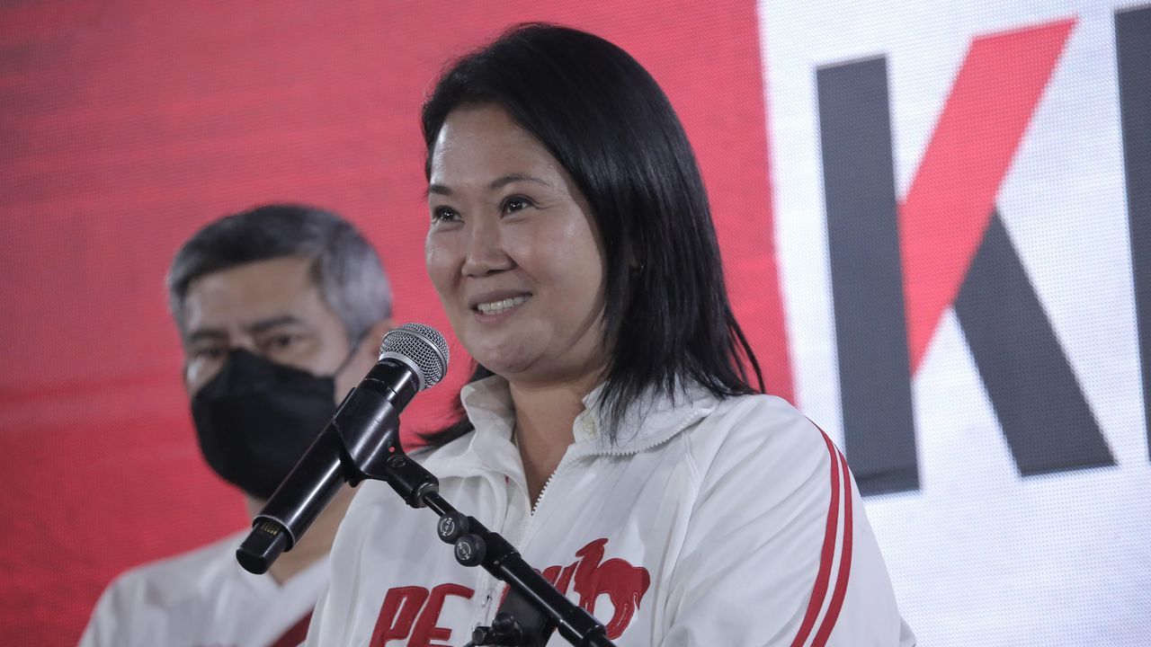 El buen tiempo y el alivio de restricciones atrae peregrinos a Santiago.Keiko Fujimori, durante la noche electoral
