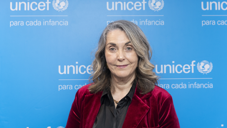 María Ángeles Espinosa, presidenta de UNICEF España: «Uno de cada tres niños en España vive en riesgo de pobreza. Es una situación intolerable»