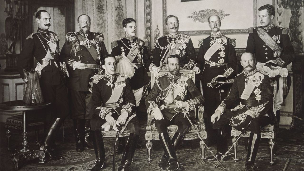 Cuantas Dinastias Han Reinado En España La maldición de cinco generaciones de los Borbón