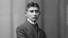 Franz Kafka (Praga, Bohemia, Imperio austrohngaro, 1883-Klosterneuburg, Austria, 1924), retratado alrededor de 1906 por Sigismund Jacobi.