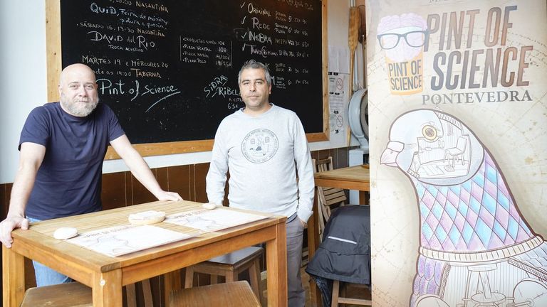 Cuando la ciencia llega a los bares; Pint of Science se estrena en Pontevedra