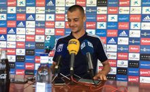 Sergio Tejera en la sala de prensa de El Requex�n