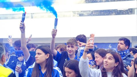 Recibimiento al Real Oviedo en la previa del partido contra el Villarreal